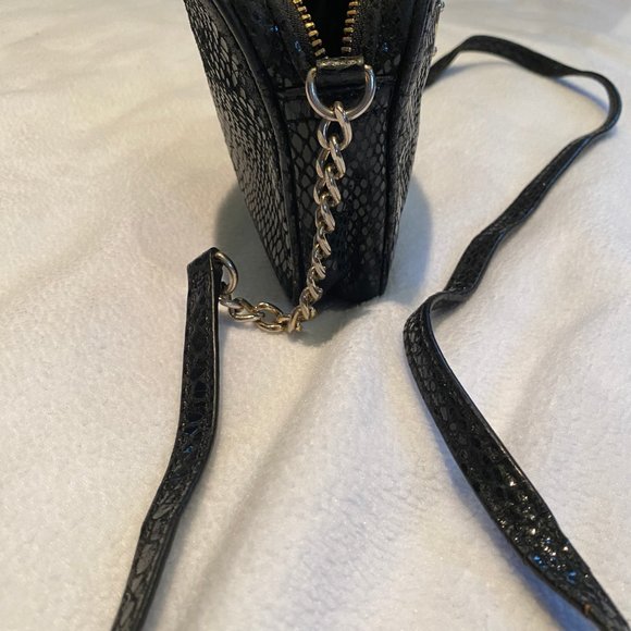 Michael Kors Black Crossbody handbag purse - Picture 4 of 7